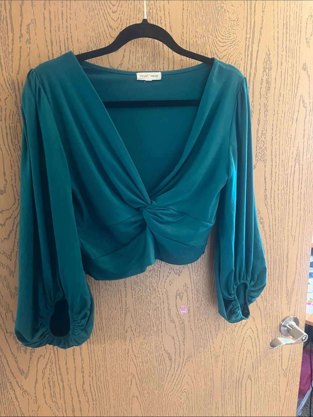 Moa Moa Teal Twist-Knot V-Neck Long Sleeve Blouse